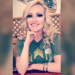 Meet your Posher, Savannah